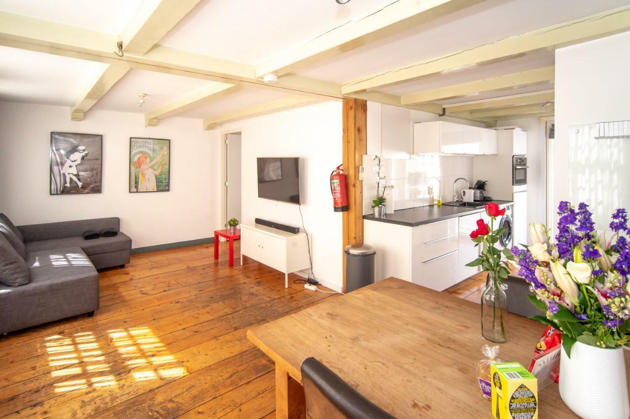 Spacious Central City With Big Private Sundeck! * Ámsterdam